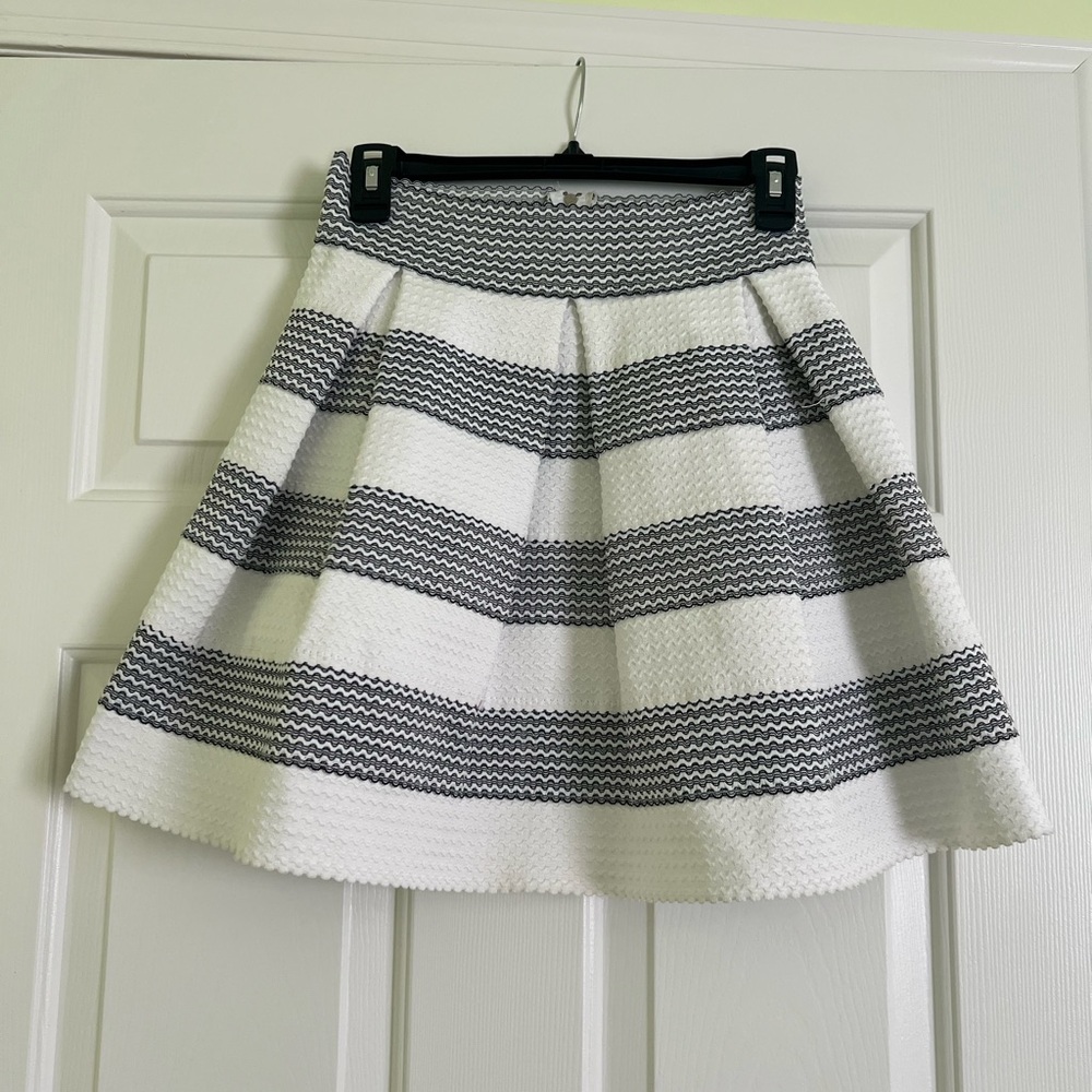 Charlotte Russe Black and White A-Line Skirt